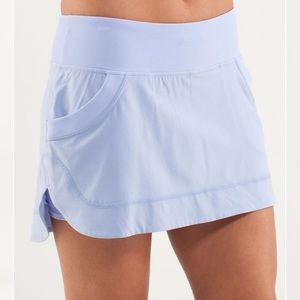 Lululemon skirt / skort size 8